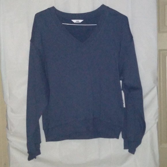 Time and Tru Women's M Blue V-Neck Sweatshirt - Picture 2 of 6